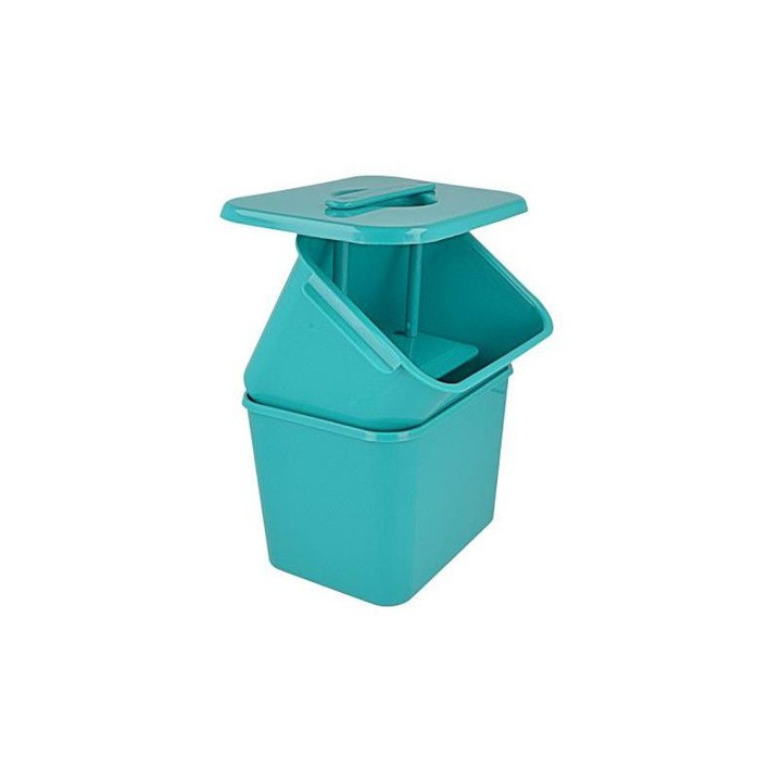 Disinfection bath with a capacity of 1.3 liters